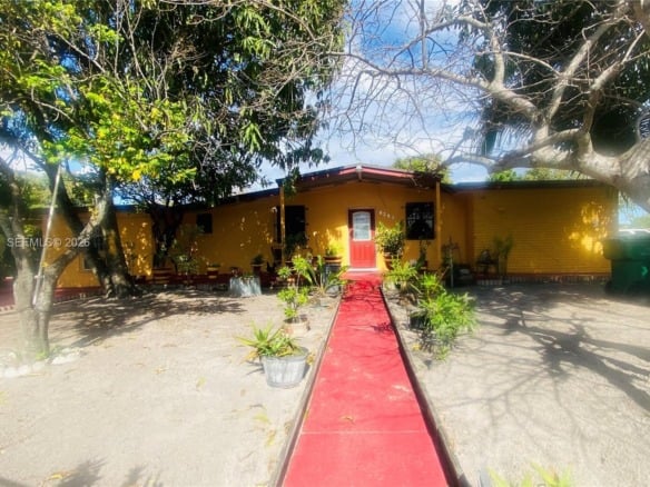8355 NW 32nd Ave, Miami FL 33147 — #A11855157