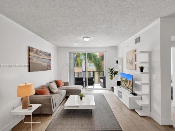 17100 N Bay Rd # 1511, Sunny Isles Beach FL 33160 — #A11855445