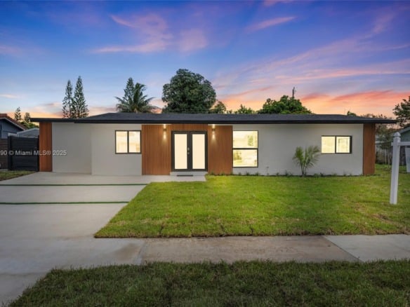 949 SE 5th St, Deerfield Beach FL 33441 — #A11856490