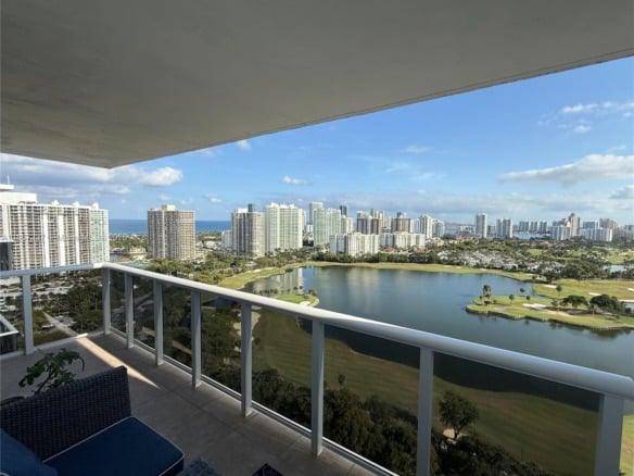 3625 N Country Club Dr, Aventura FL 33180 — #A11857337