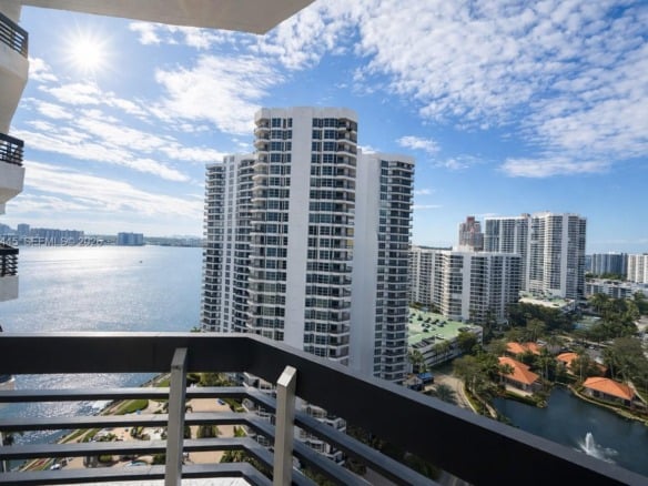 19195 NE 36th Ct # 2103, Aventura FL 33180 — #A11857445
