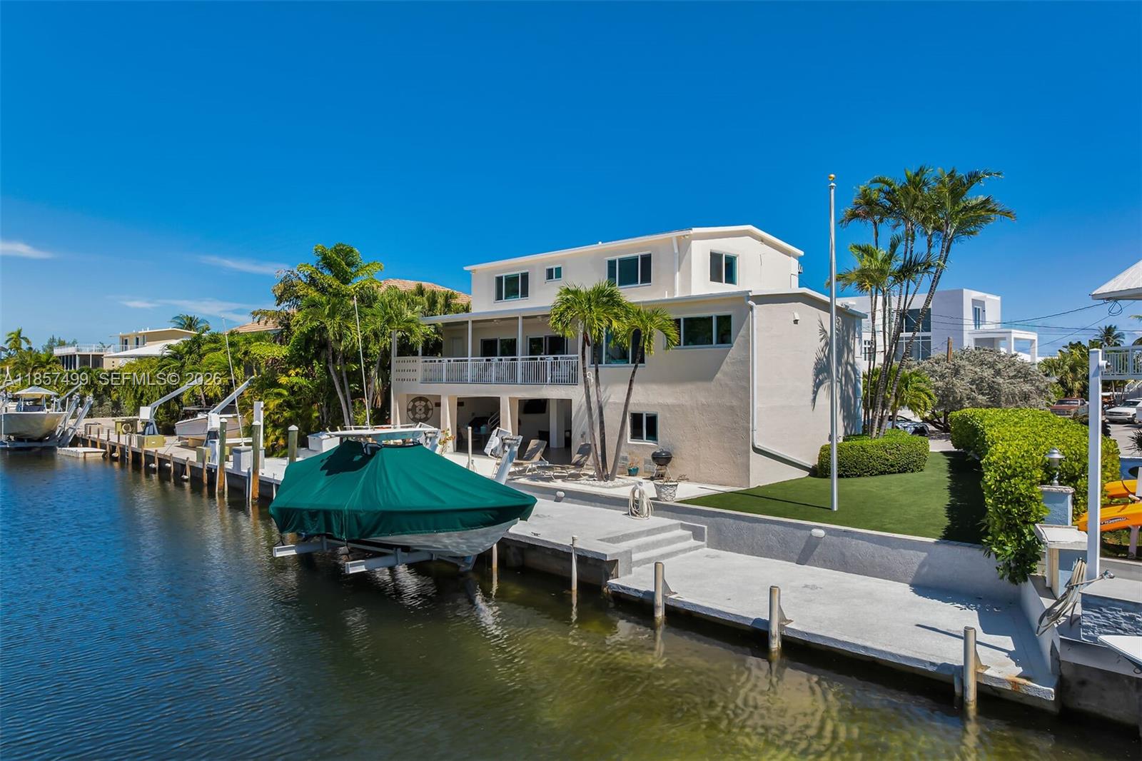 122 Court Contessa, Islamorada FL 33036 — #A11857499