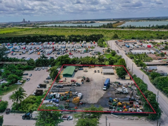 12160 NW 157 st, Miami FL 33018 — #A11858121