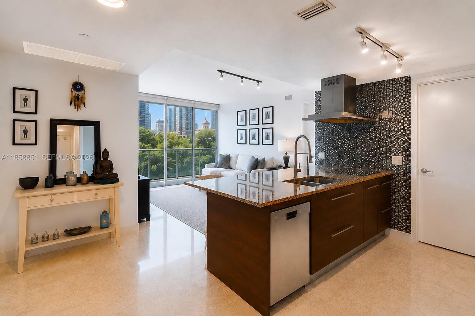 83dcefb7-7459 495 Brickell Ave # 411, Miami FL 33131 — #A11858851