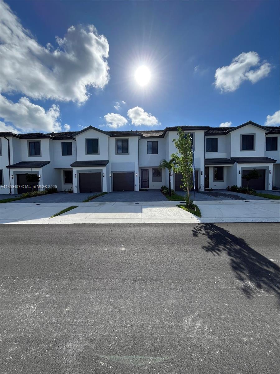 83dcefb7-7479 34515 SW 191st Ct, Miami FL 33034 — #A11859497