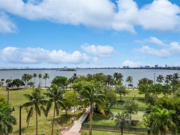 1800 N Bayshore Dr # 509, Miami FL 33132 — #A11859858