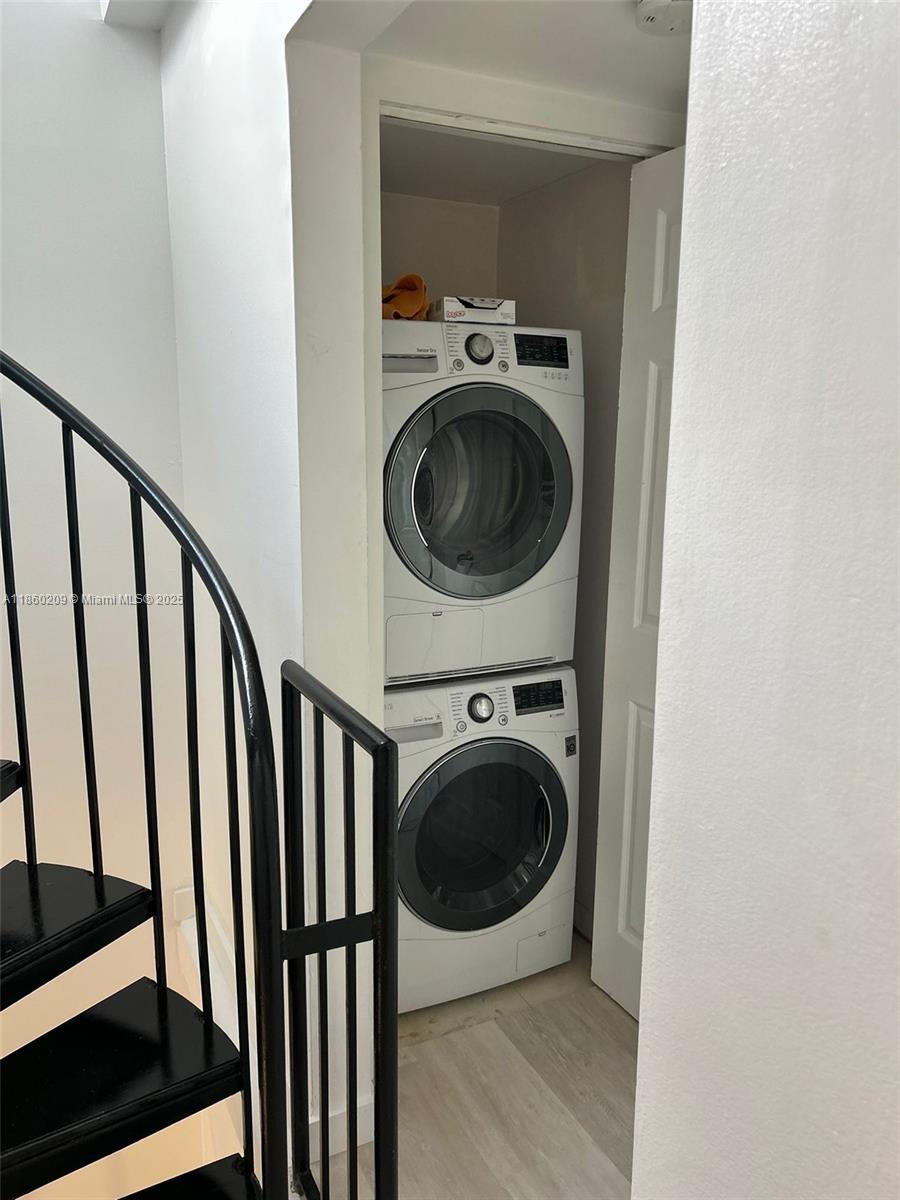 83dcefb7-7523 3036 SW 27th Ave # 5, Miami FL 33133 — #A11860209