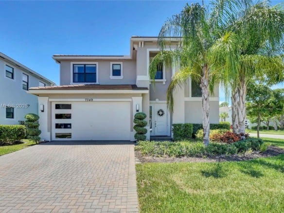 7349 Stella Ln, Lake Worth FL 33463 — #A11860400