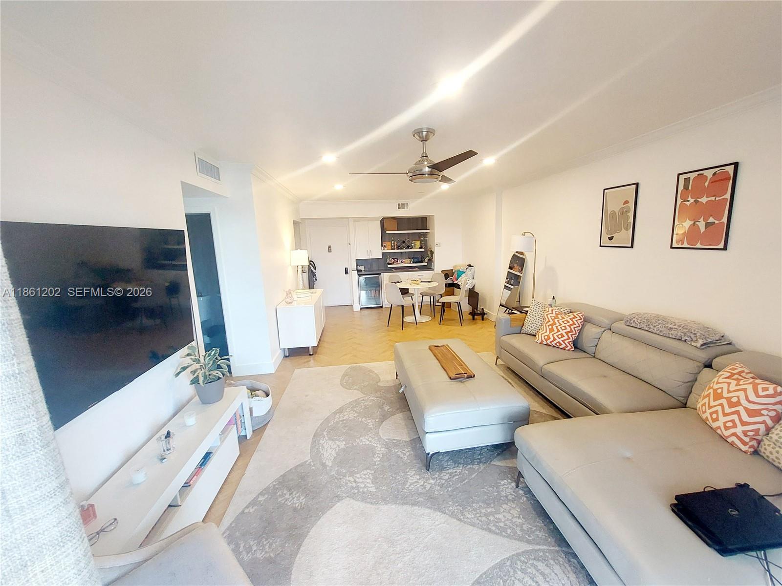 4400 Hillcrest Dr # 1005A, Hollywood FL 33021 — #A11861202