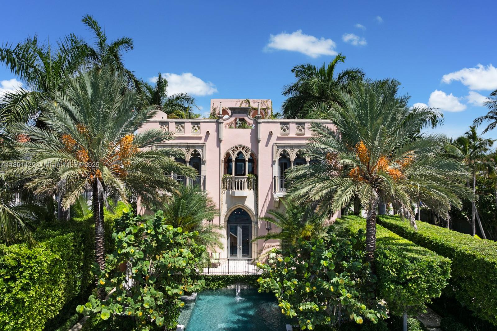 default 1840 S Bayshore Ln, Miami FL 33133 — #A11861425