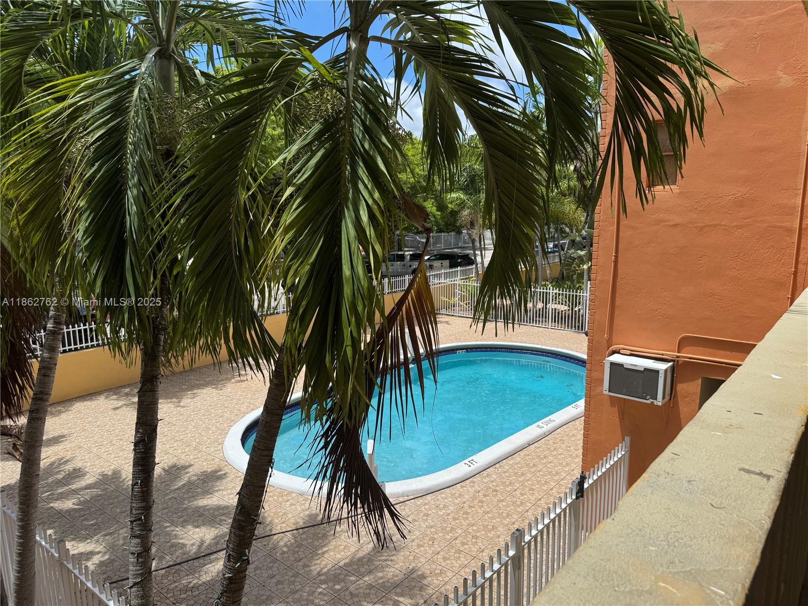 83dcefb7-7626 1851 NE 168th St # B7, North Miami Beach FL 33162 — #A11862762