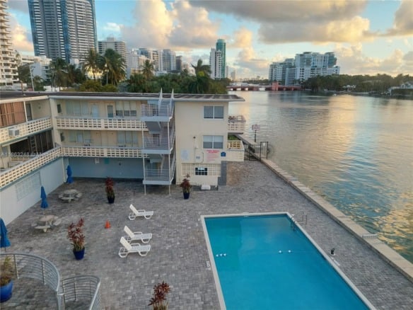 6484 Indian Creek Drive # 320, Miami Beach FL 33141 — #A11863248