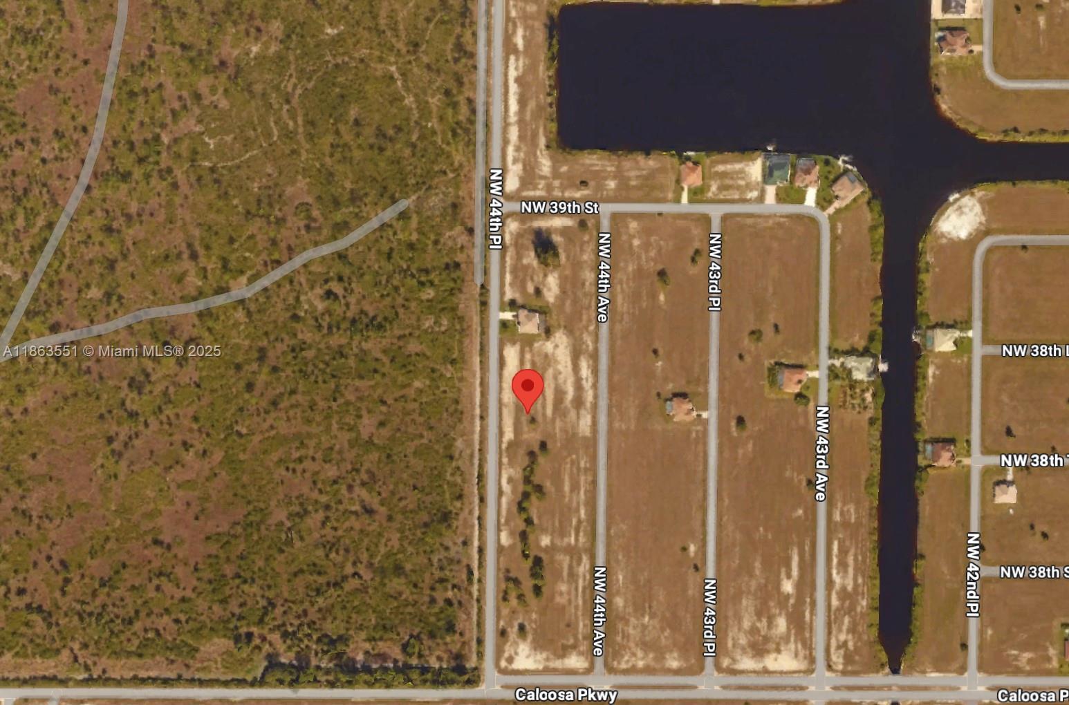 83dcefb7-7665 3819 NW 44th st, Cape Coral FL 33993 — #A11863551