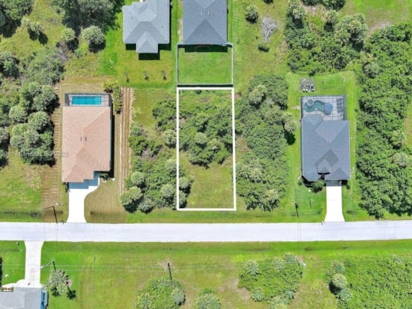 148 Spring Dr, Other City – In The State Of Florida FL 33947 — #A11863900