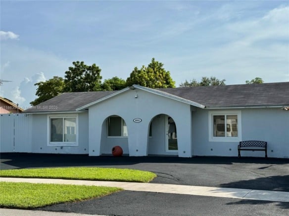 6553 SW 148th Pl, Miami FL 33193 — #A11863939