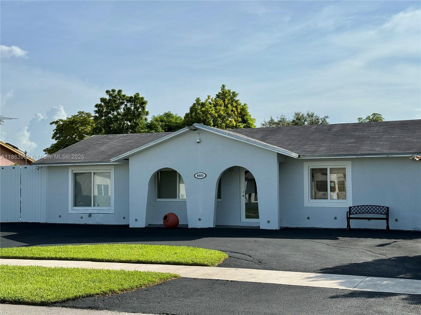 6553 SW 148th Pl, Miami FL 33193 — #A11863939