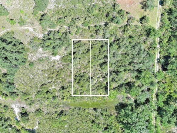 1353 Wallaroo Ct, Punta Gorda FL 33983 — #A11864001