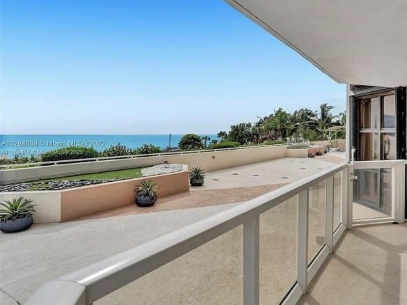 6423 E Collins Ave # 206, Miami Beach FL 33141 — #A11864466