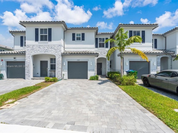11927 NW 46th St, Coral Springs FL 33076 — #A11864829