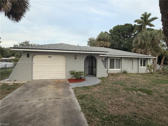 304 N Ave, Other City – In The State Of Florida FL 33936 — #A11900748