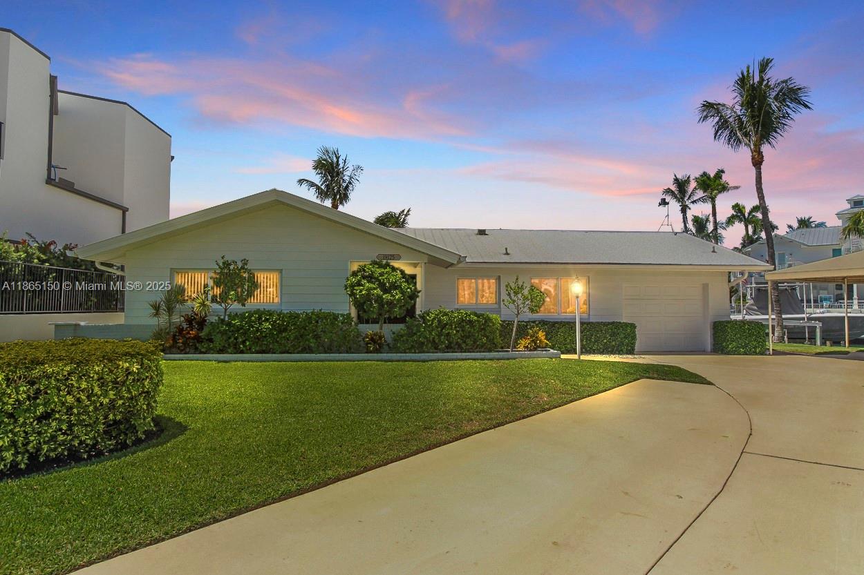 83dcefb7-7747 19125 Waterway Rd, Jupiter FL 33469 — #A11865150