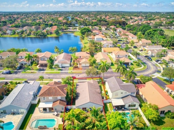 19253 NW 22nd St, Pembroke Pines FL 33029 — #A11865393