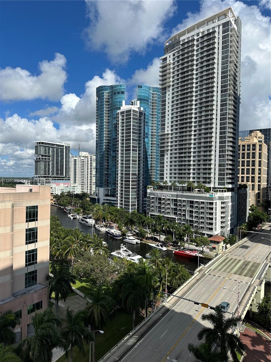 83dcefb7-7769 511 SE 5th Ave # 1214, Fort Lauderdale FL 33301 — #A11865681