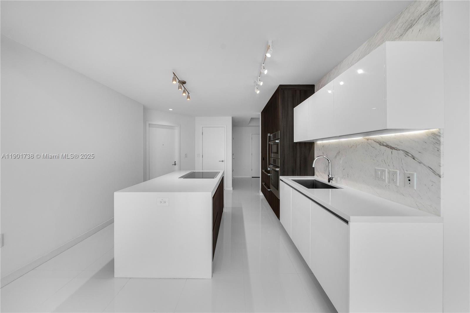 83dcefb7-777 851 NE 1st AVE # 2106, Miami FL 33132 — #A11901738