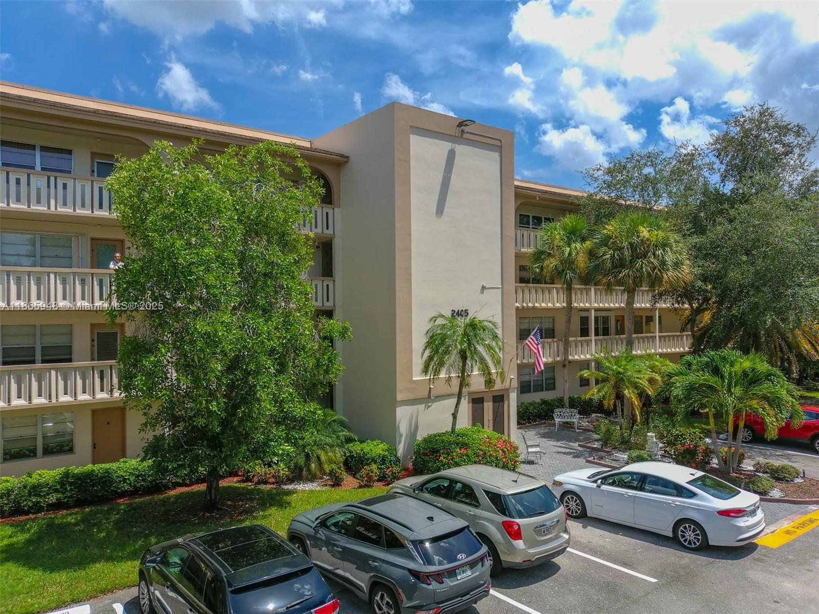 83dcefb7-7779 2405 Antigua Cir # M4, Coconut Creek FL 33066 — #A11865948