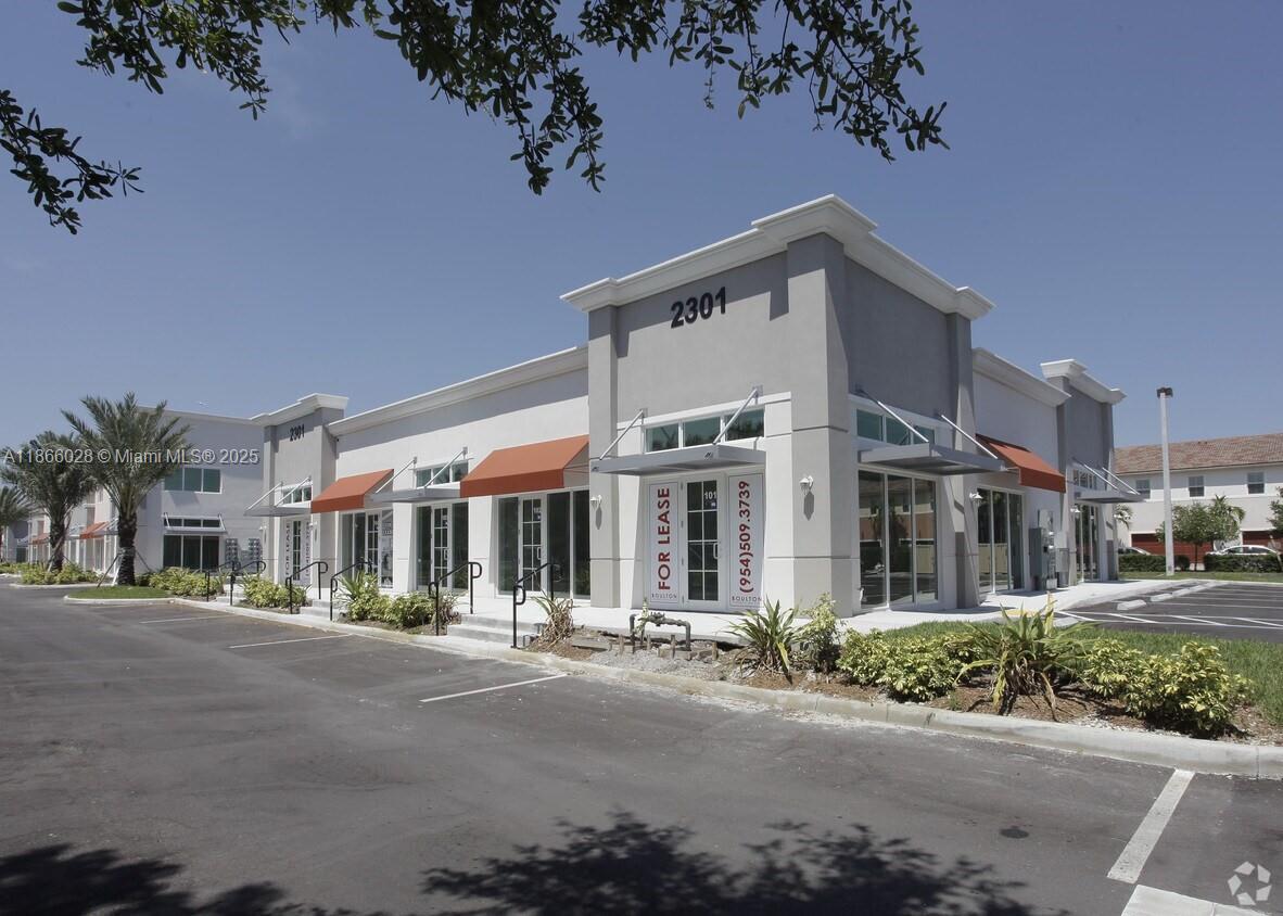 83dcefb7-7785 2301 Palm Ave # 102, Miramar FL 33025 — #A11866028