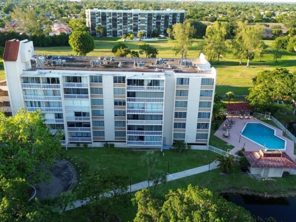 7051 Environ Blvd # 431, Lauderhill FL 33319 — #A11866043