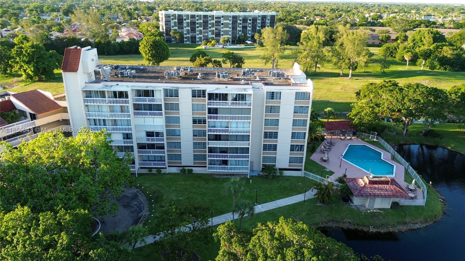 DCIM100MEDIADJI_0051.JPG 7051 Environ Blvd # 431, Lauderhill FL 33319 — #A11866043