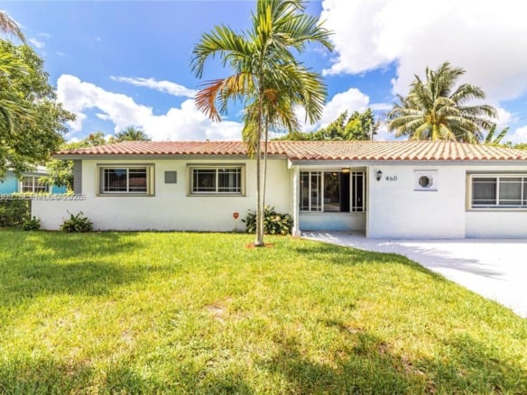 460 NW 88th Ter, El Portal FL 33150 — #A11866399