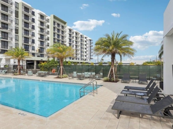 4465 Griffin Road, Davie FL 33314 — #A11866429