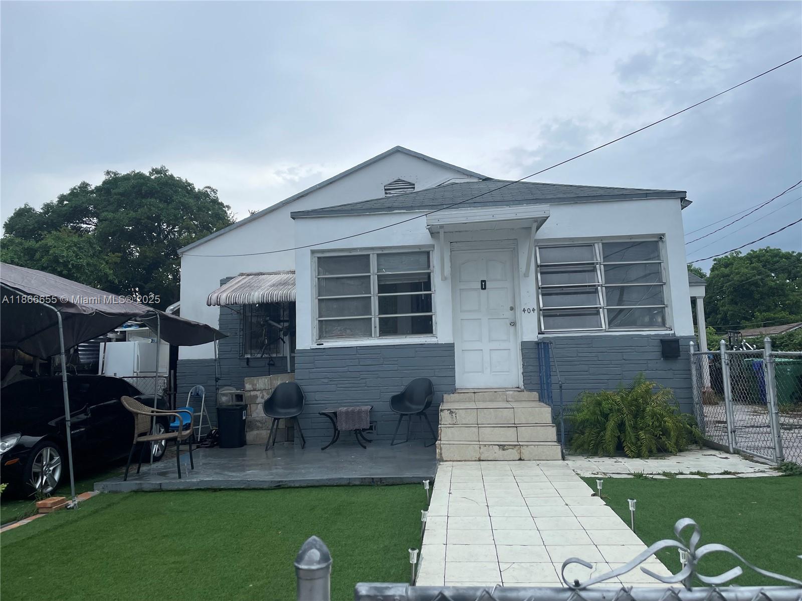 83dcefb7-7817 404 NW 23rd Ct, Miami FL 33125 — #A11866655