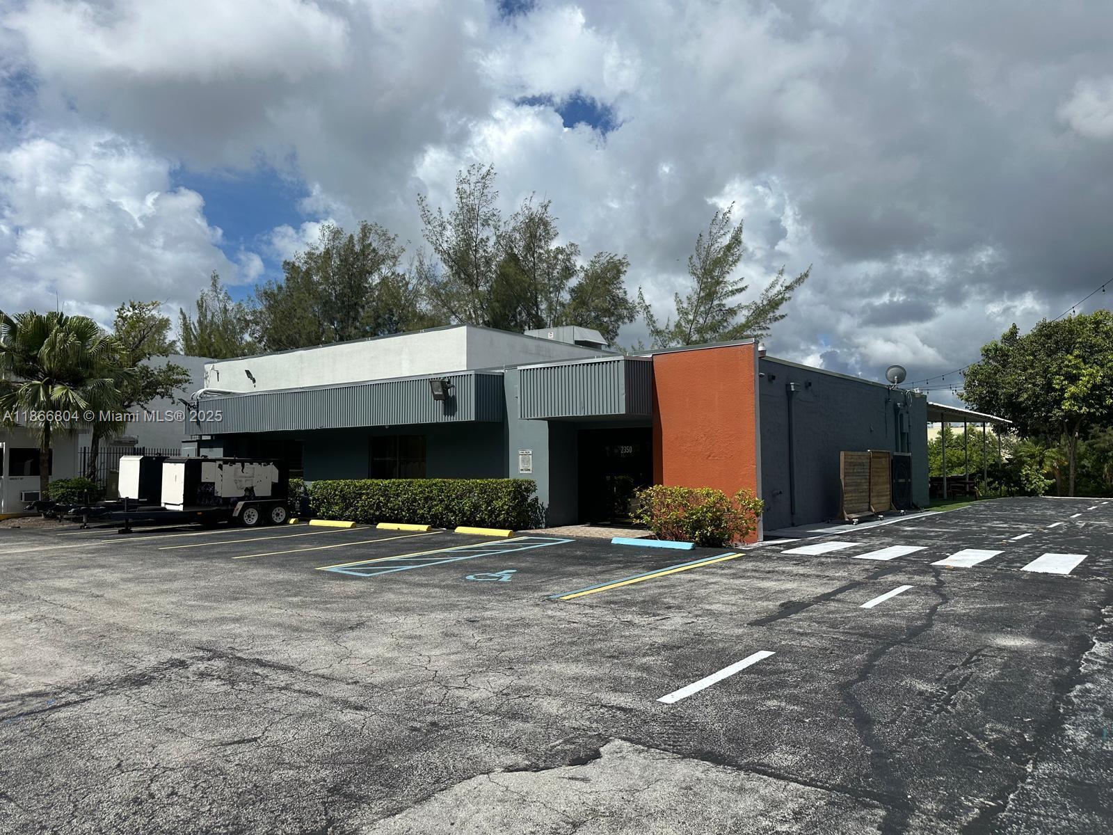 83dcefb7-7823 2350 NW 96th Ave, Doral FL 33172 — #A11866804