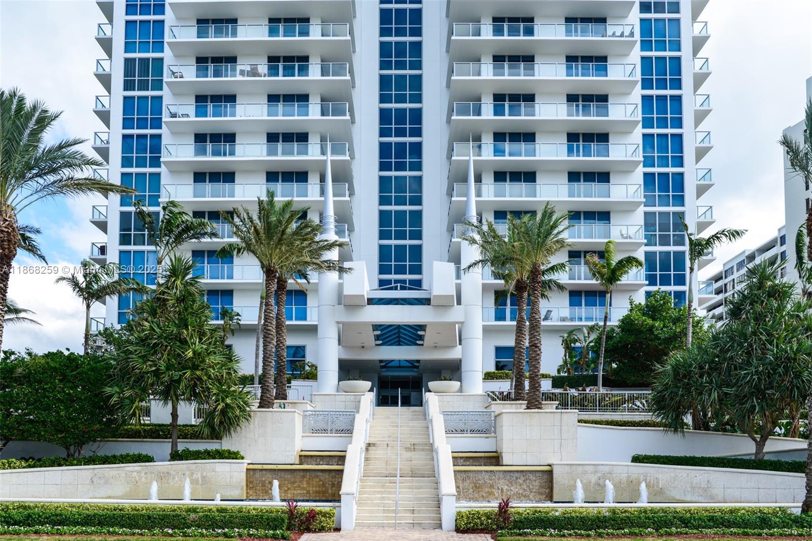 83dcefb7-7846 3101 S Ocean Dr # 404, Hollywood FL 33019 — #A11868259