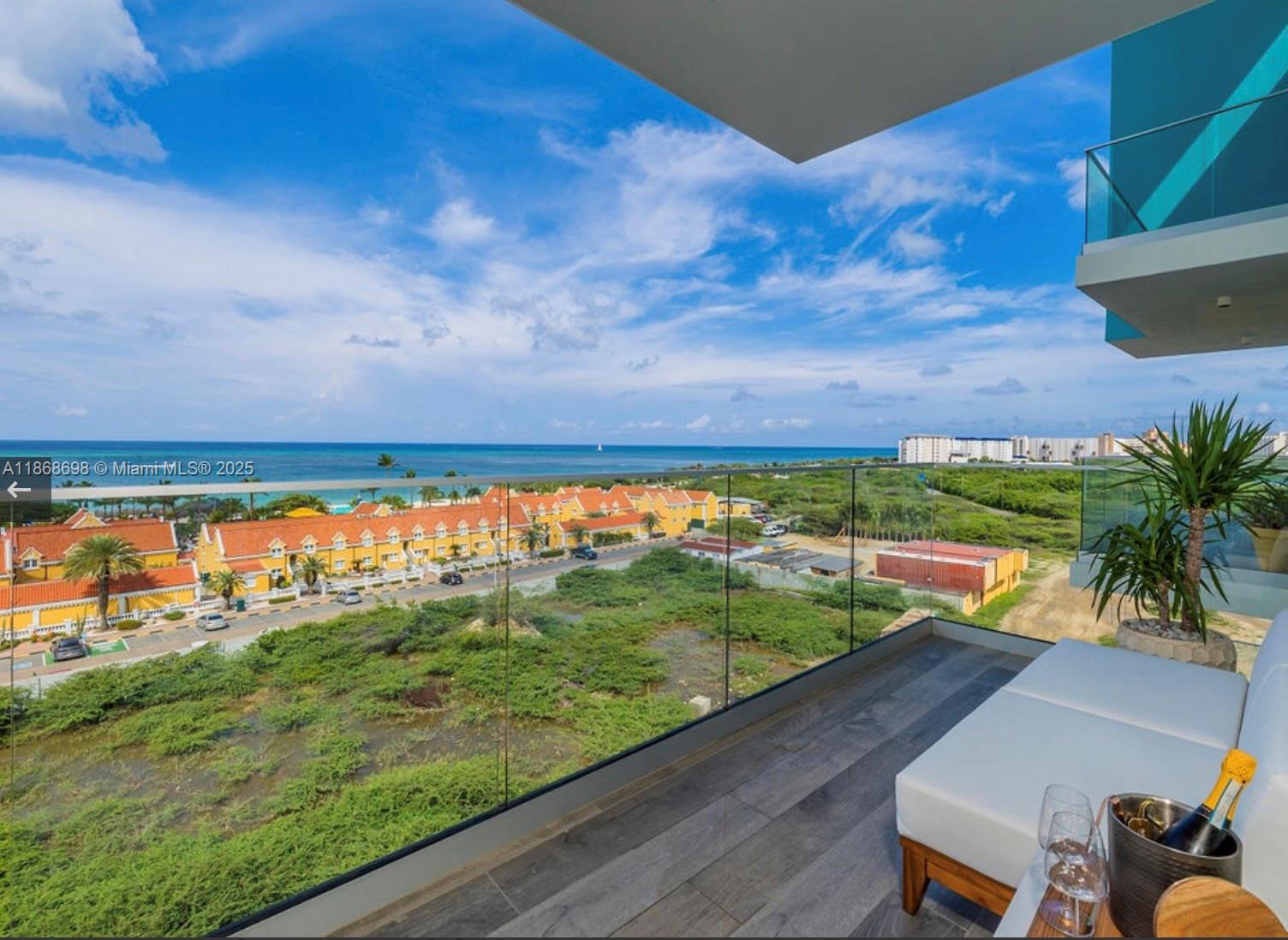 S Eagle Beach NW Eagle Beach # 2A, AU AUA — #A11868698