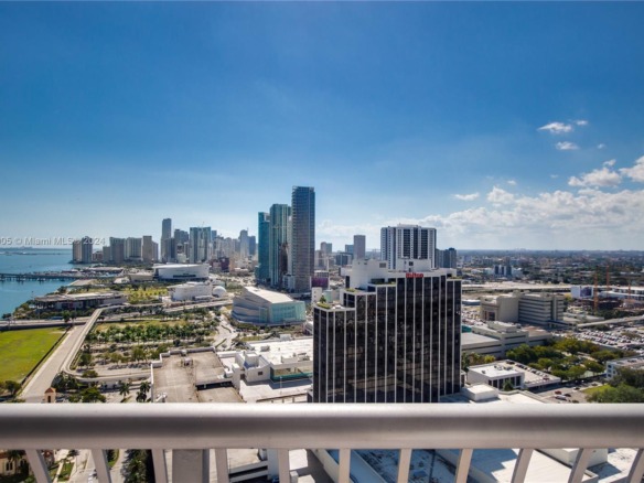 1750 N Bayshore Dr # 3512, Miami FL 33132 — #A11590005