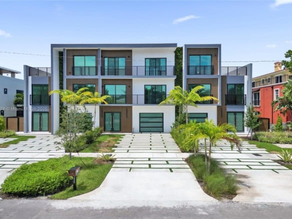 1825 NE 26th Ave, Fort Lauderdale FL 33305 — #A11869176