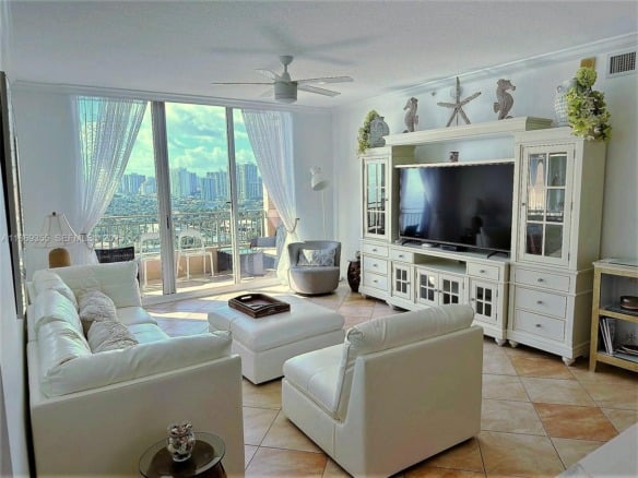 2080 S OCEAN DRIVE, Hallandale Beach FL 33009 — #A11869355