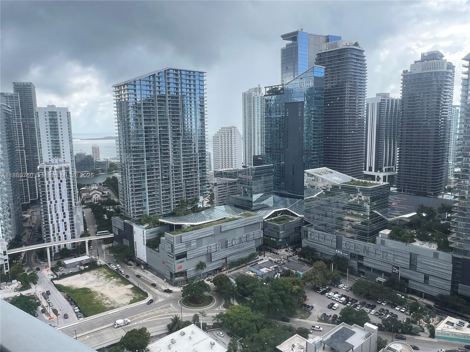 83dcefb7-7935 92 SW 3rd St # 3803, Miami FL 33130 — #A11869750