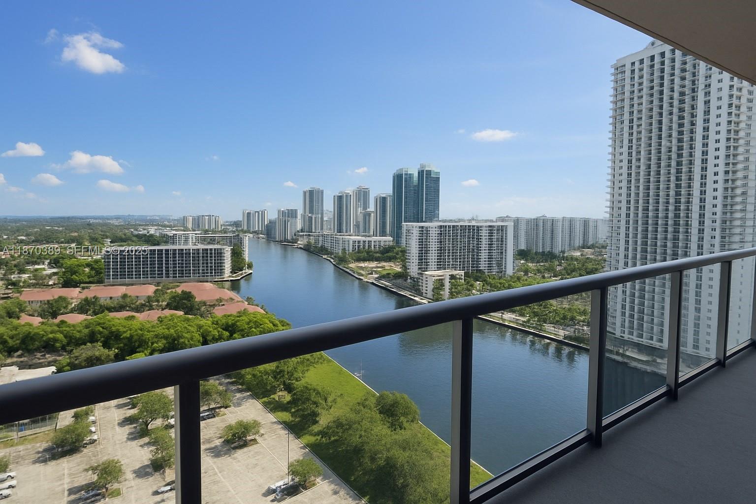 83dcefb7-7959 2602 E Hallandale Beach Blvd # R2510, Hallandale Beach FL 33009 — #A11870389