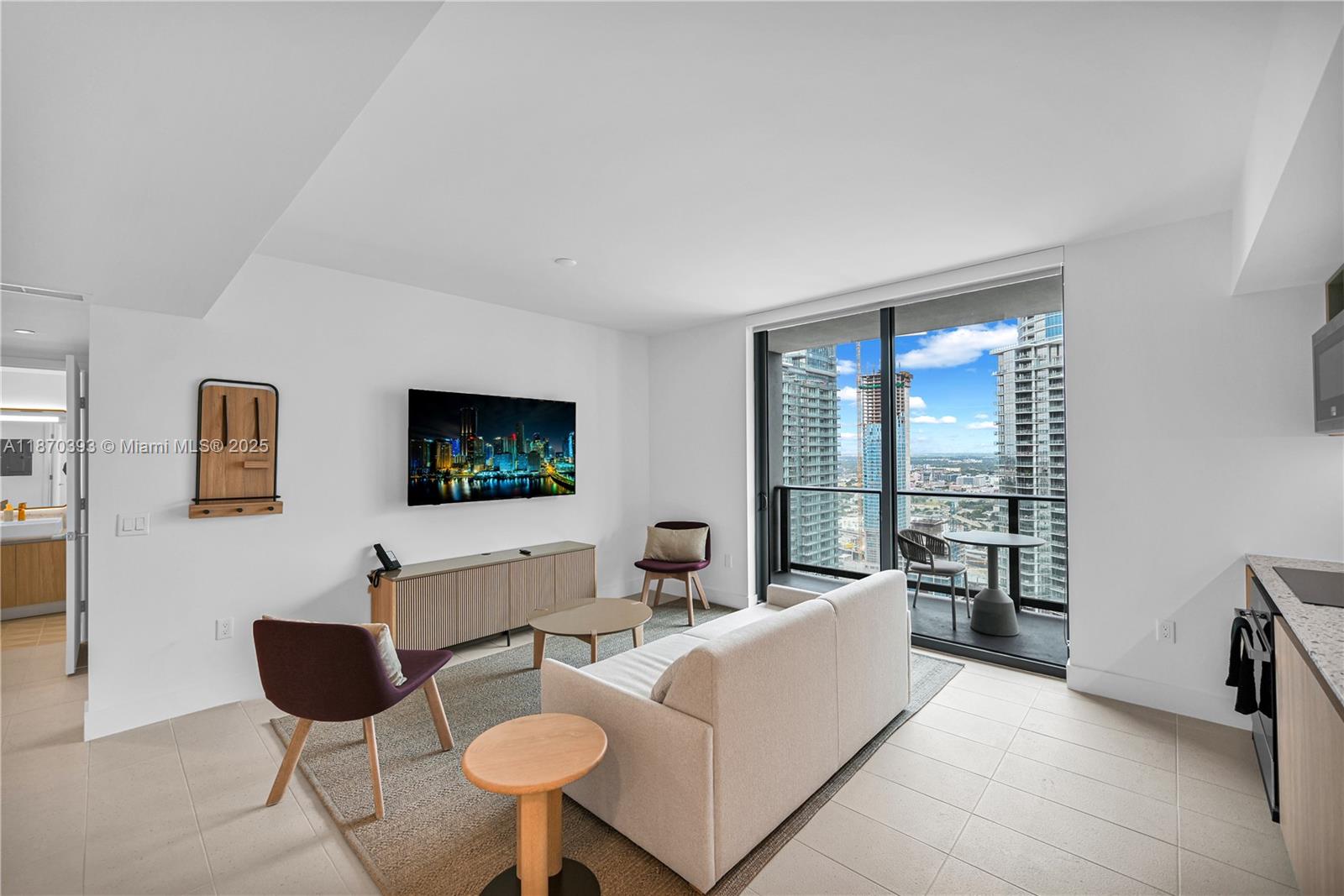 83dcefb7-7960 159 NE 6th St # 3901, Miami FL 33132 — #A11870393