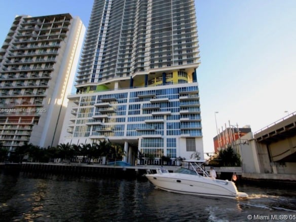 185 SW 7th St # 1906, Miami FL 33130 — #A11902781