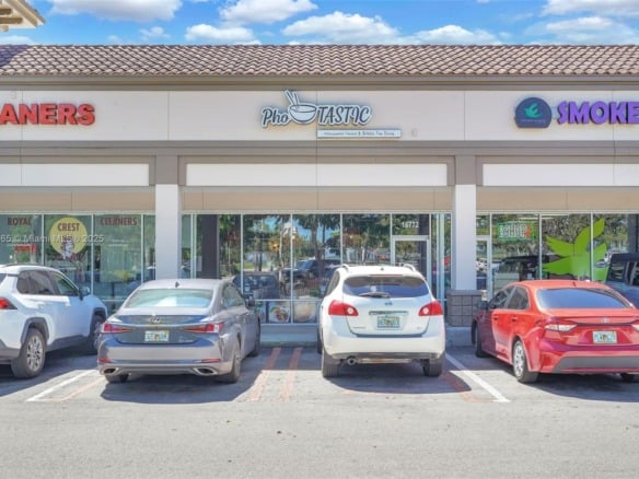 16772 sw 88 st, Miami FL 33196 — #A11872665