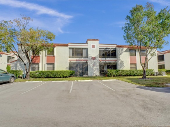 1104 N Hiatus Rd # 1104, Pembroke Pines FL 33026 — #A11698190