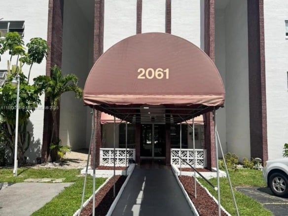 2061 NW 47th Ter # 407, Lauderhill FL 33313 — #A11873206