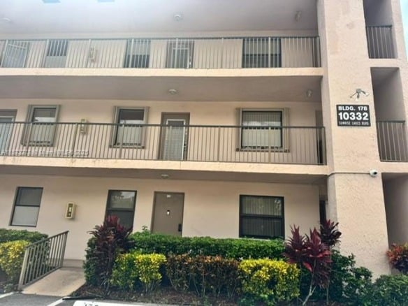 10332 Sunrise Lakes Blvd # 106, Sunrise FL 33322 — #A11873278