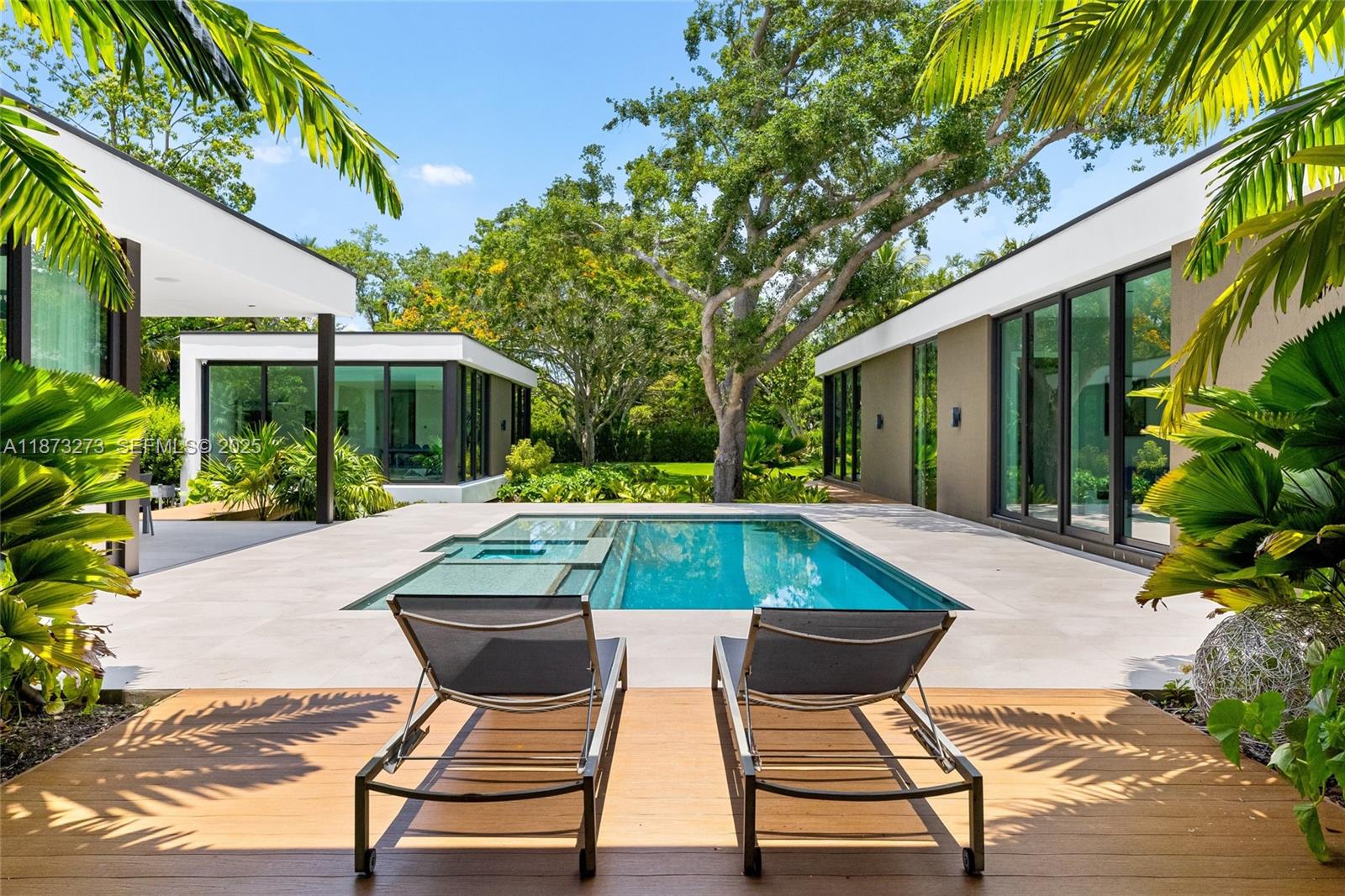 83dcefb7-8123 12100 SW 79th Ave, Pinecrest FL 33156 — #A11873273